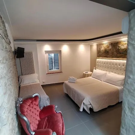 ゲストハウス Suite Brizi 3*
