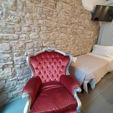 Suite Brizi 3* Assisi